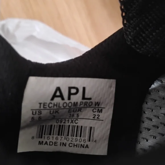 Apl Shoes - Picture 6 of 9
